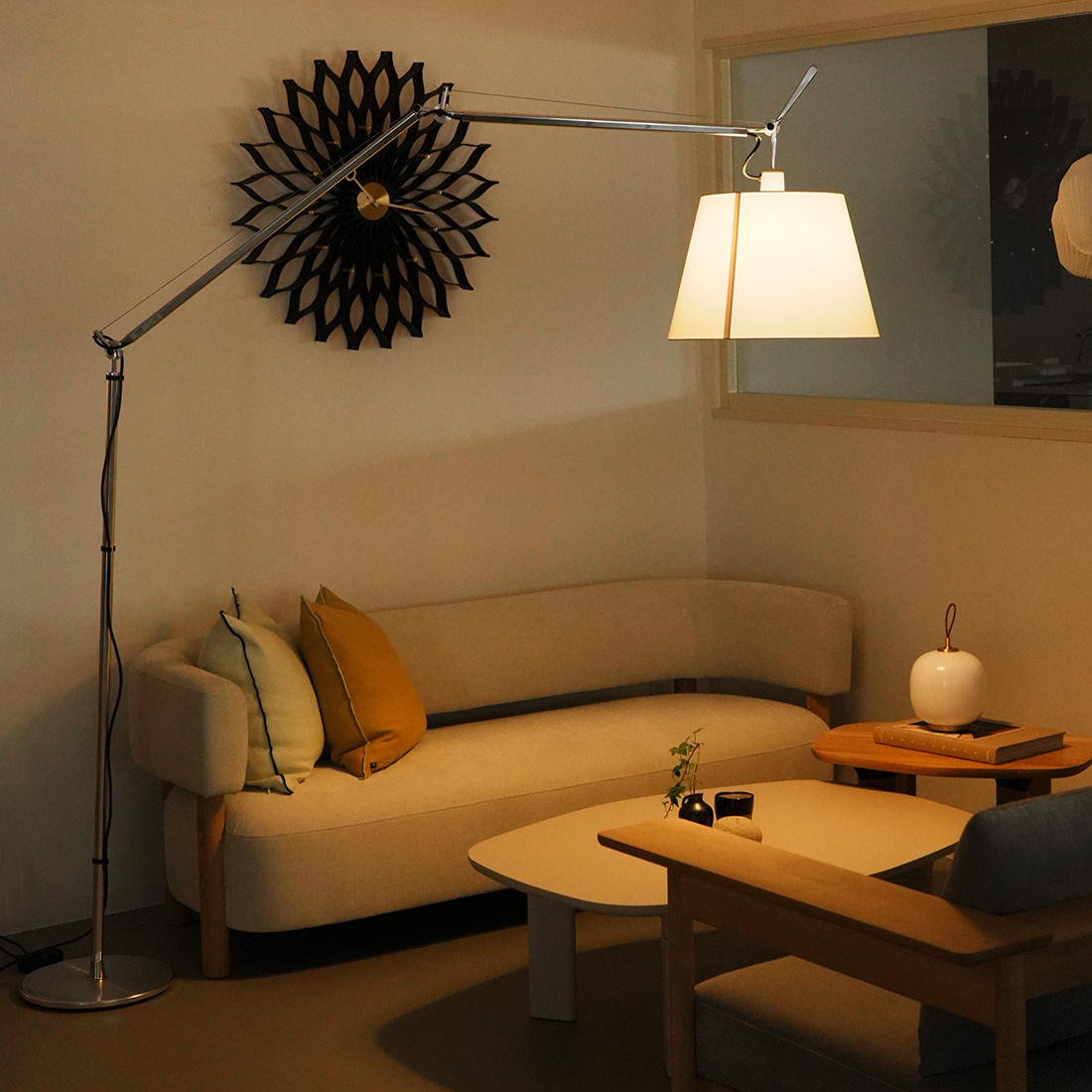 Tolomeo Mega Floor