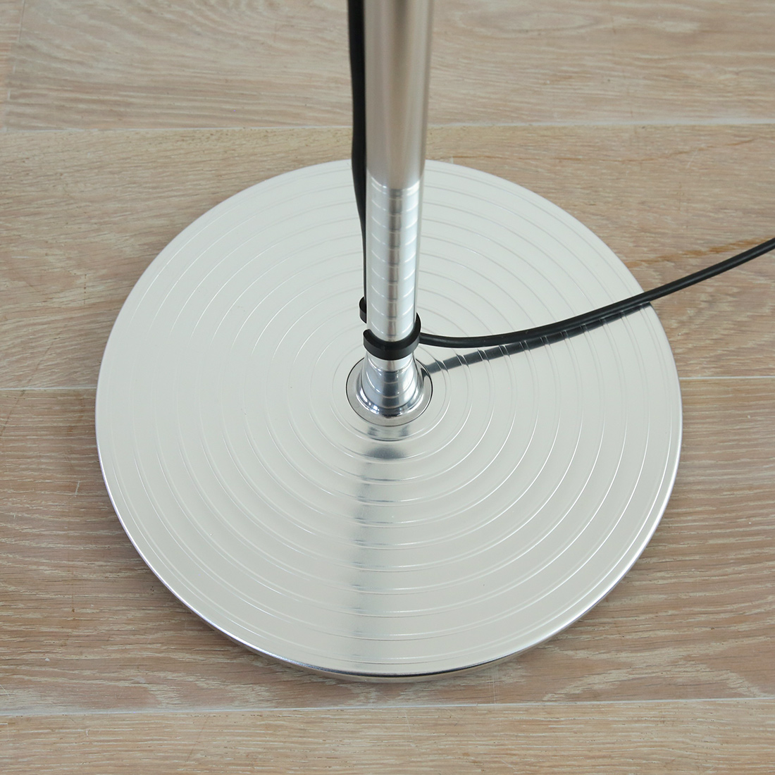 Tolomeo Mega Floor