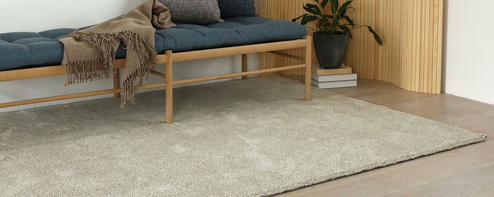 カスタール スピーレ ラグ