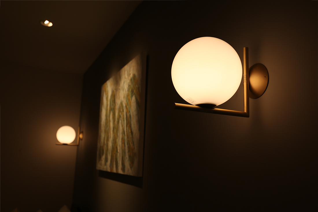 IC LIGHTS C/W1