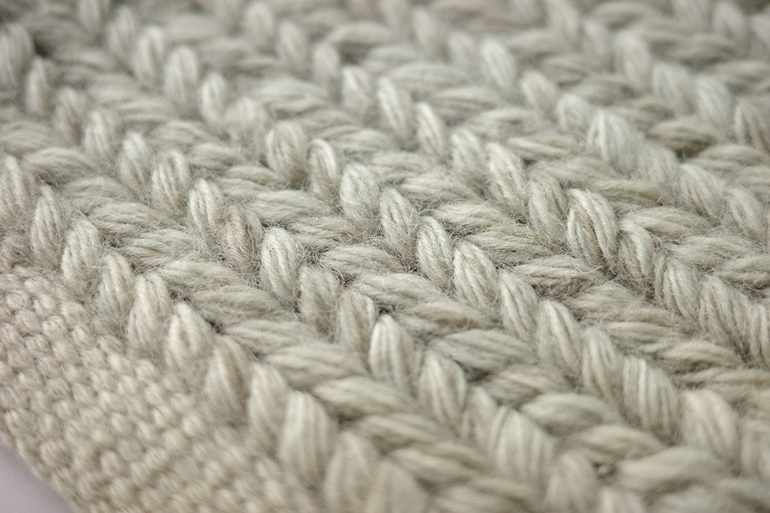 クヴァドラ アラム 0131 ライトグレー