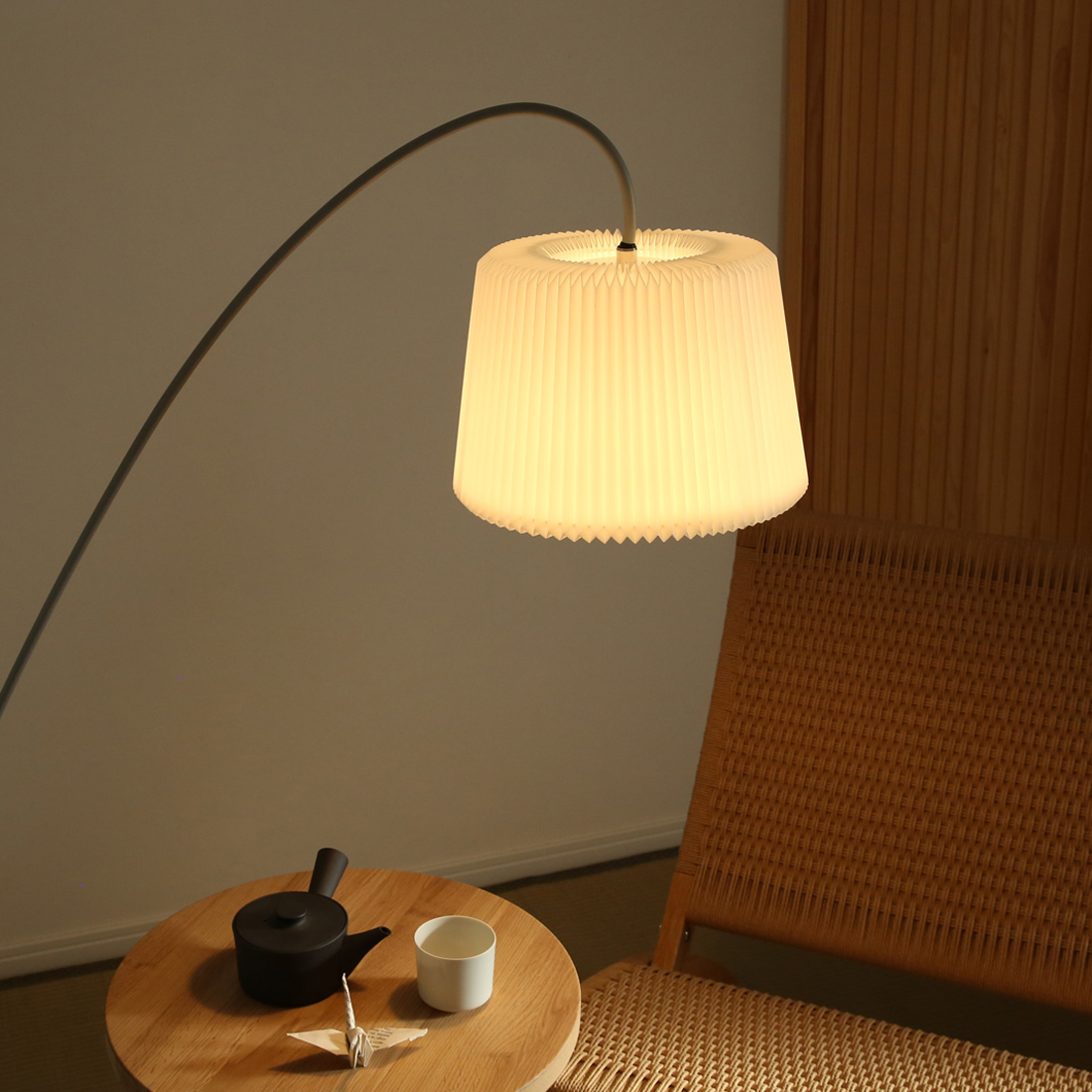 SNOWDROP フロアランプ グレー