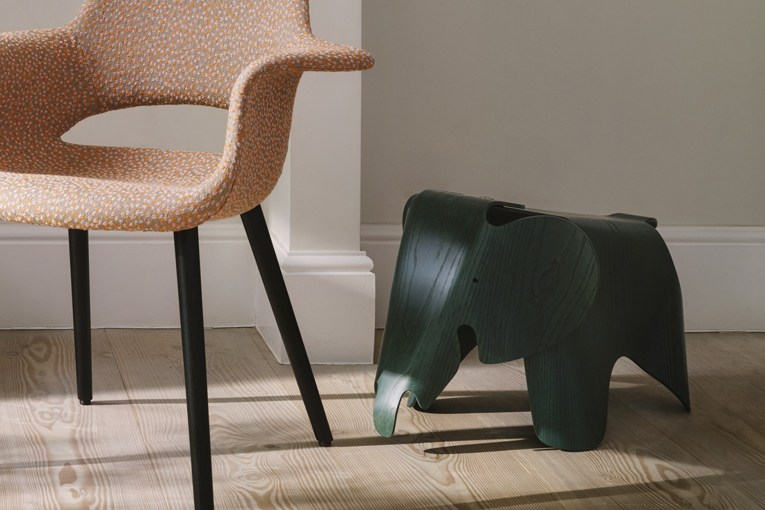 Eames Elephant Plywood Vitra（ヴィトラ）北欧｜正規販売 CONNECT