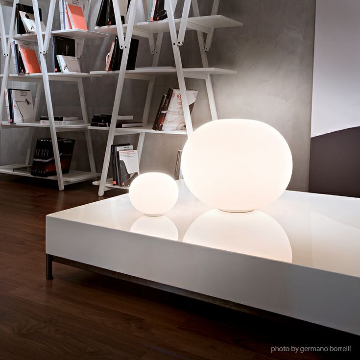 FLOS GLO-BALL BASIC 2 ベースのみITALY（シェード欠品） ポイント10倍】FLOS(フロス) / GLO-BALL BASIC 2（グロボール