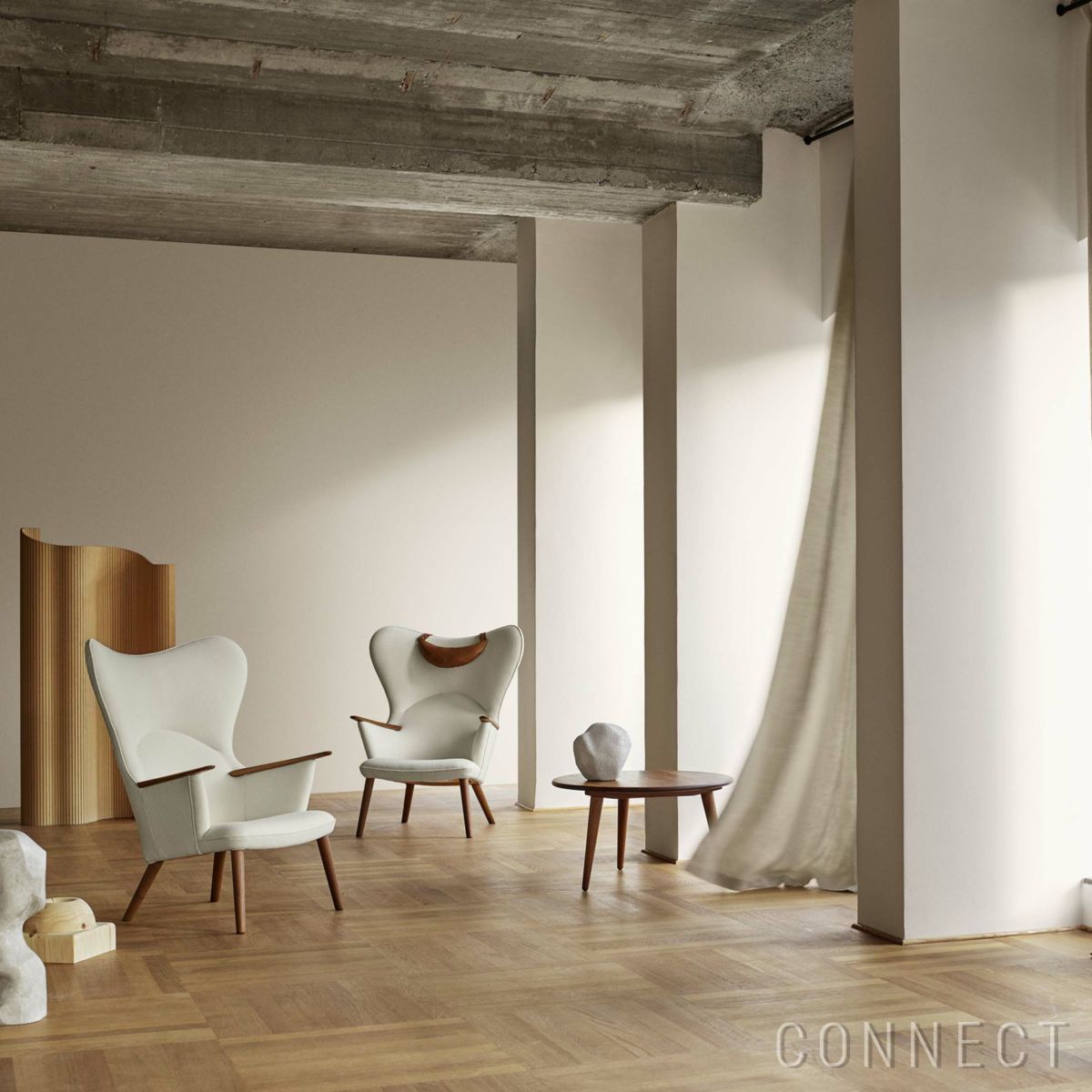 CARL HANSEN & SON（カール・ハンセン＆サン） / CH008 / ウォルナット材・オイル仕上げ / φ78cm / コーヒーテーブル