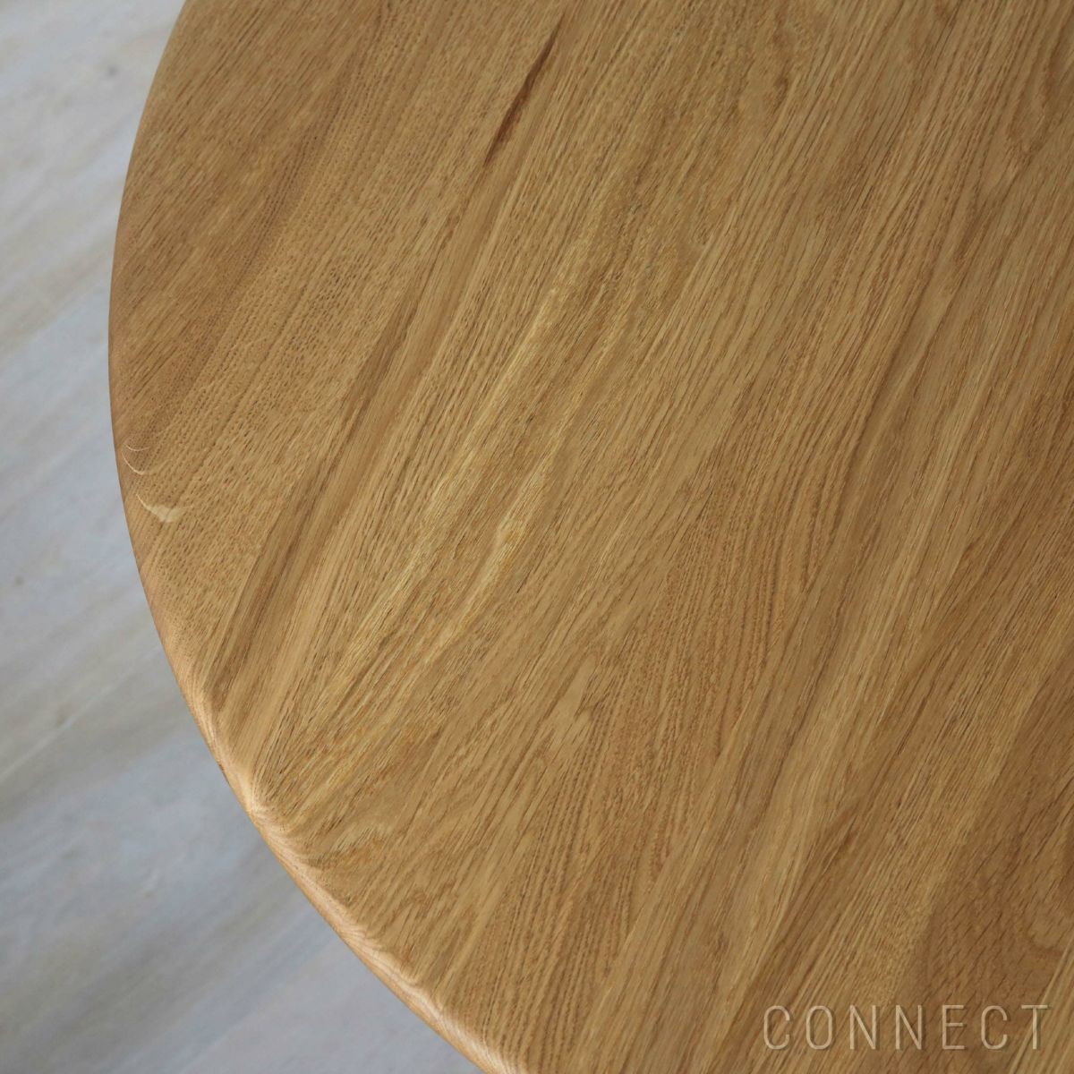 CARL HANSEN & SON（カール・ハンセン＆サン） / CH008 / オーク材・オイル仕上げ / φ78cm / コーヒーテーブル