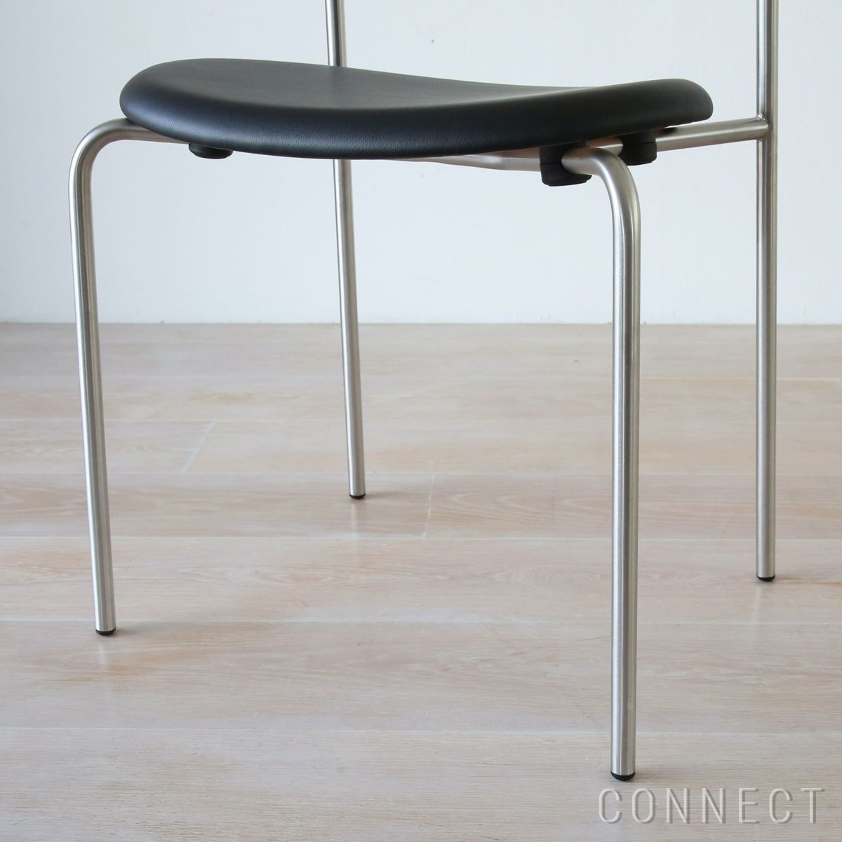  CARL HANSEN & SON（カール・ハンセン＆サン） / CH88P / オーク材・オイル仕上げ・ステンレス脚 / Thor 301 / ダイニングチェア