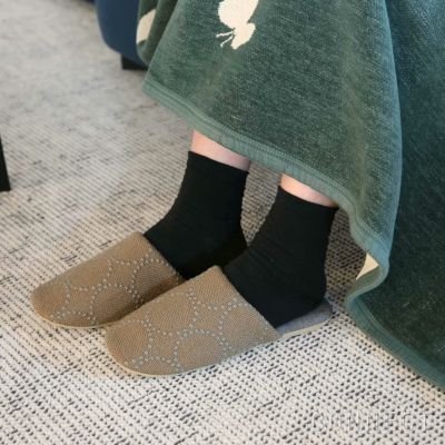 【セール】【在庫限りで終了】Kvadrat （クヴァドラ）/CONNECTオリジナルスリッパ / Tambourine Hallingdal （タンバリンハリンダル）/ カーキ×ダークグレー