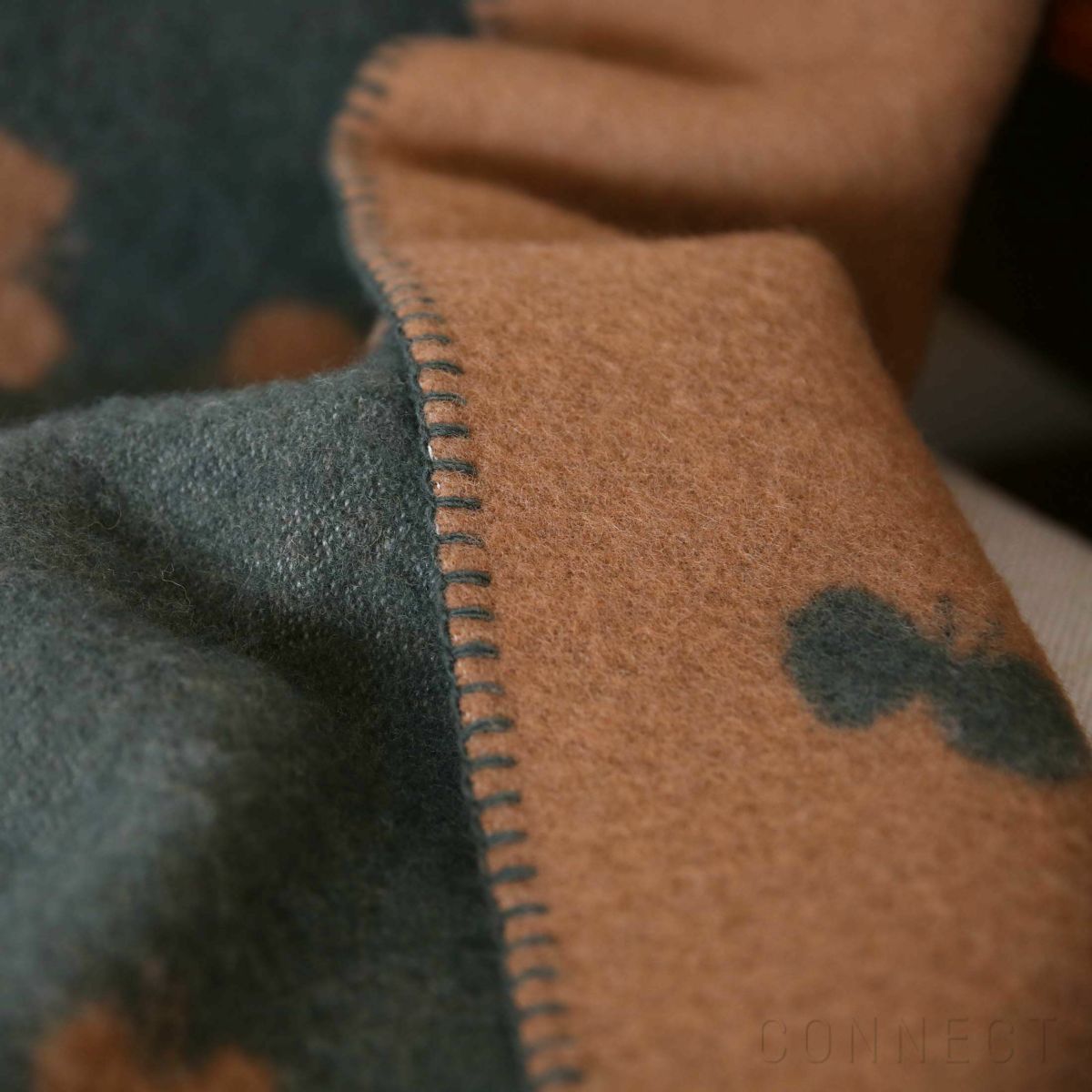 KLIPPAN（クリッパン）×mina perhonen（ミナ ペルホネン）ウールブランケット〈CHOUCHO〉ミニサイズ　65×90cm