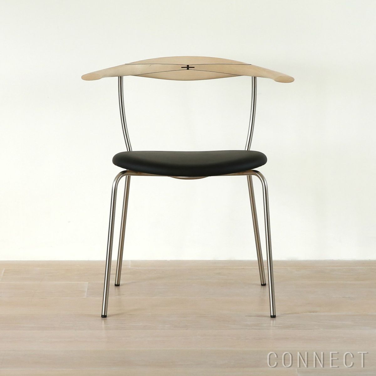 PP Mobler（PPモブラー） / PP701 チェア / アッシュ材・ソープフィニッシュ / エルモソフトレザー / ブラック