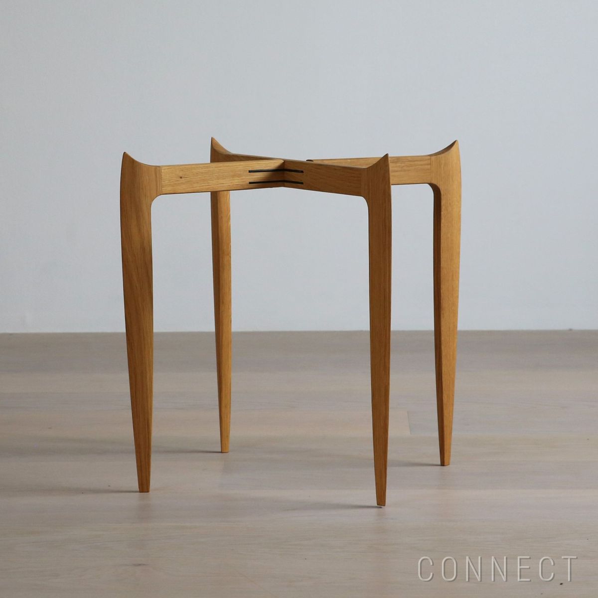 FRITZ HANSEN（フリッツ・ハンセン） / TRAY TABLE（トレイテーブル） / 折りたたみ式トレイテーブル / φ45cm / オーク