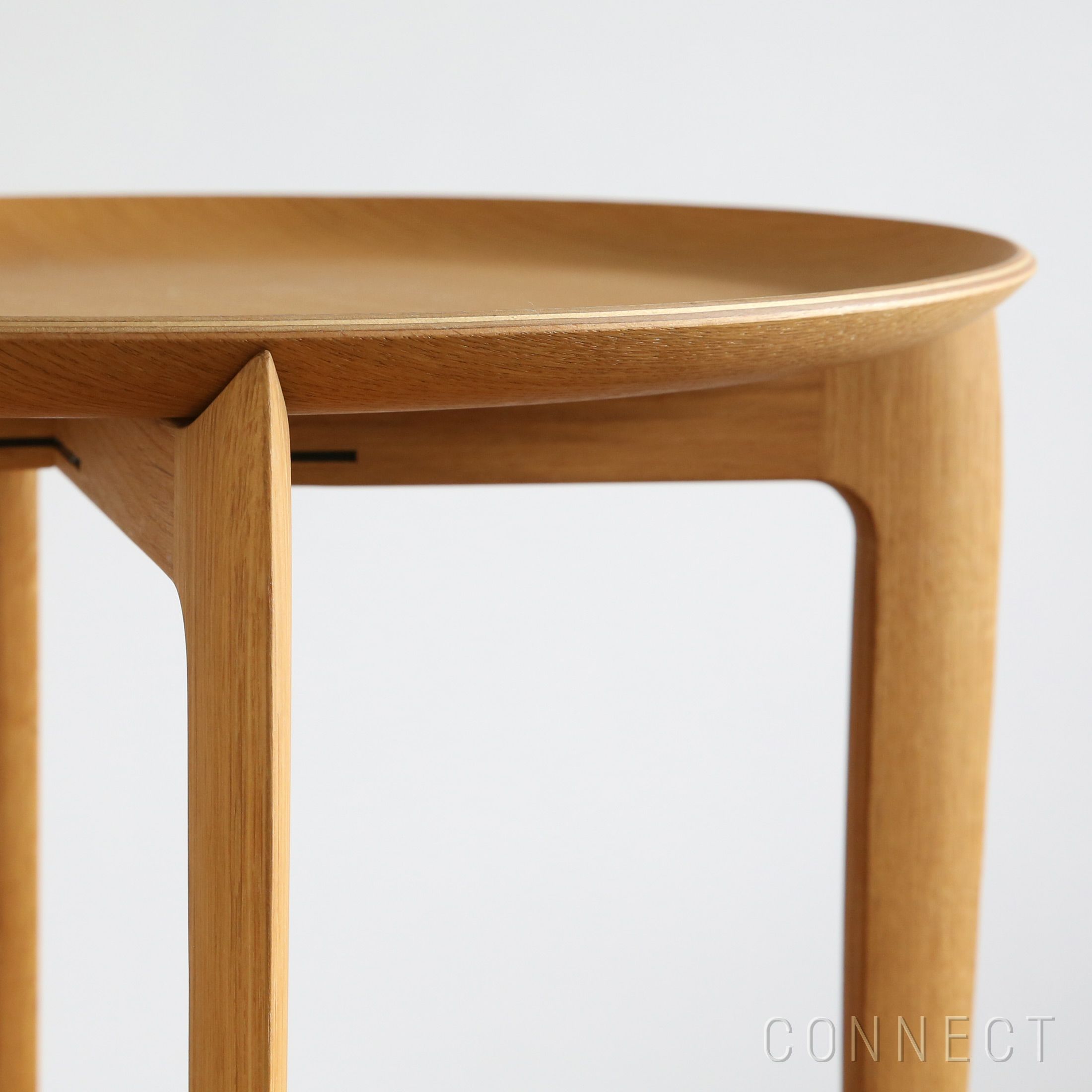 フリッツハンセン トレイテーブル 45cm FRITZ HANSEN（フリッツ・ハンセン） / TRAY TABLE（トレイテーブル