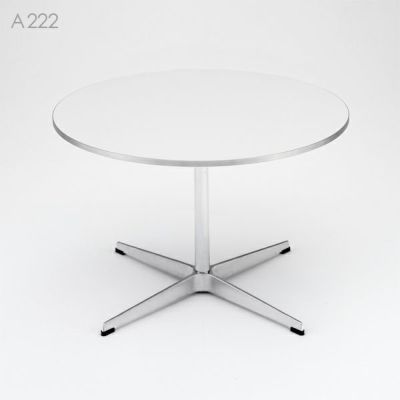 FRITZ HANSEN（フリッツ・ハンセン） / COFFEE TABLE（コーヒーテーブル）A222 / 円テーブル / ホワイト / クローム脚 / Φ75cm【組立無料】