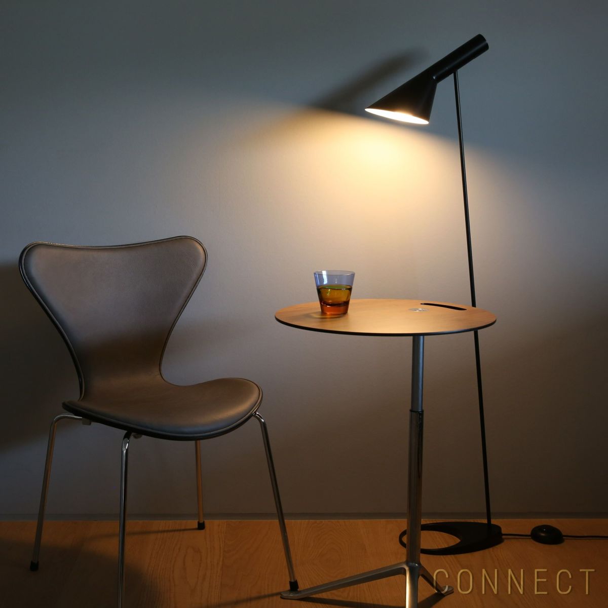 Louis Poulsen（ルイスポールセン） / AJ Floor（AJフロア） / 全8色 / フロアランプ