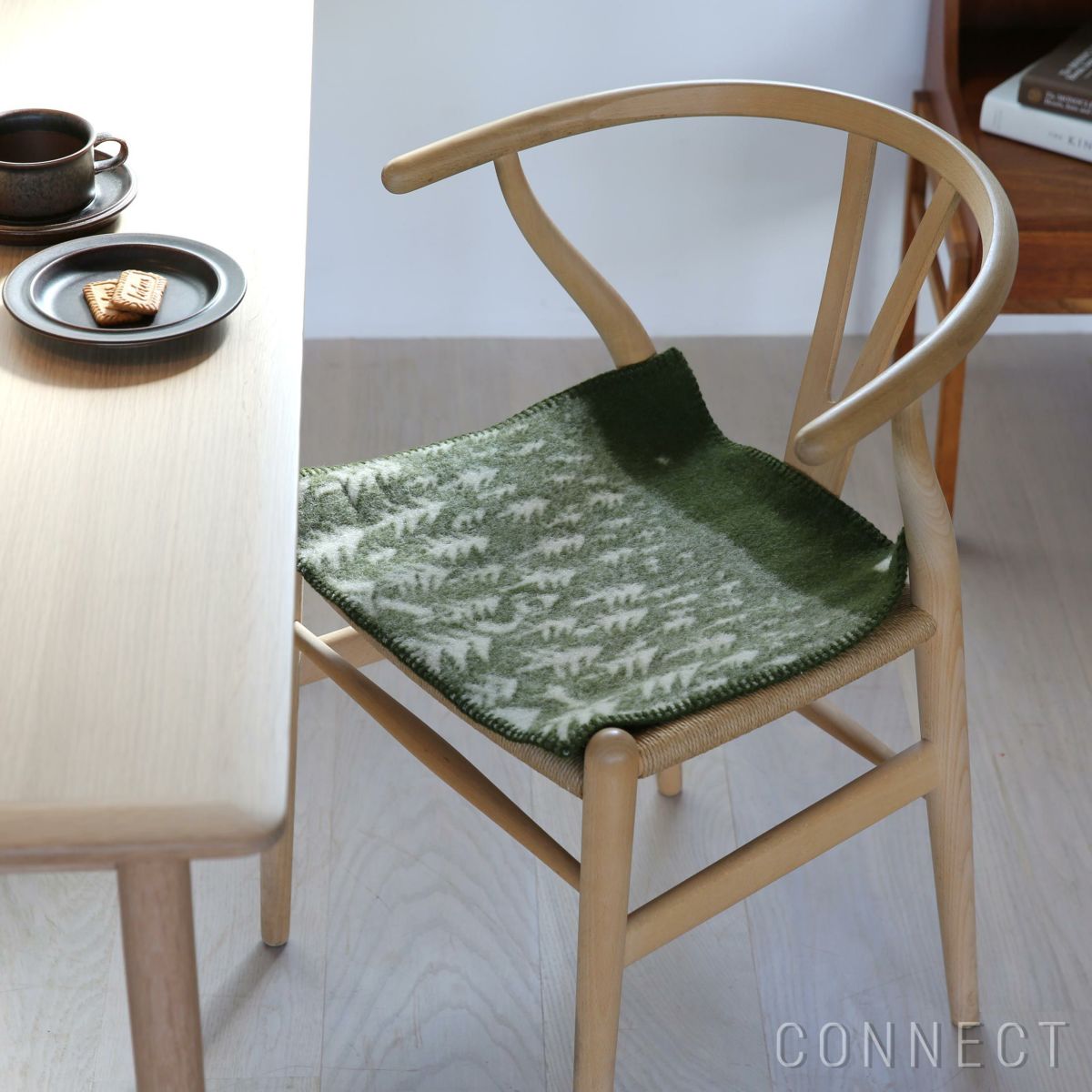 KLIPPAN（クリッパン）×mina perhonen（ミナ ペルホネン）　ウールシートブランケット 〈HOUSE IN THE FOSREST〉