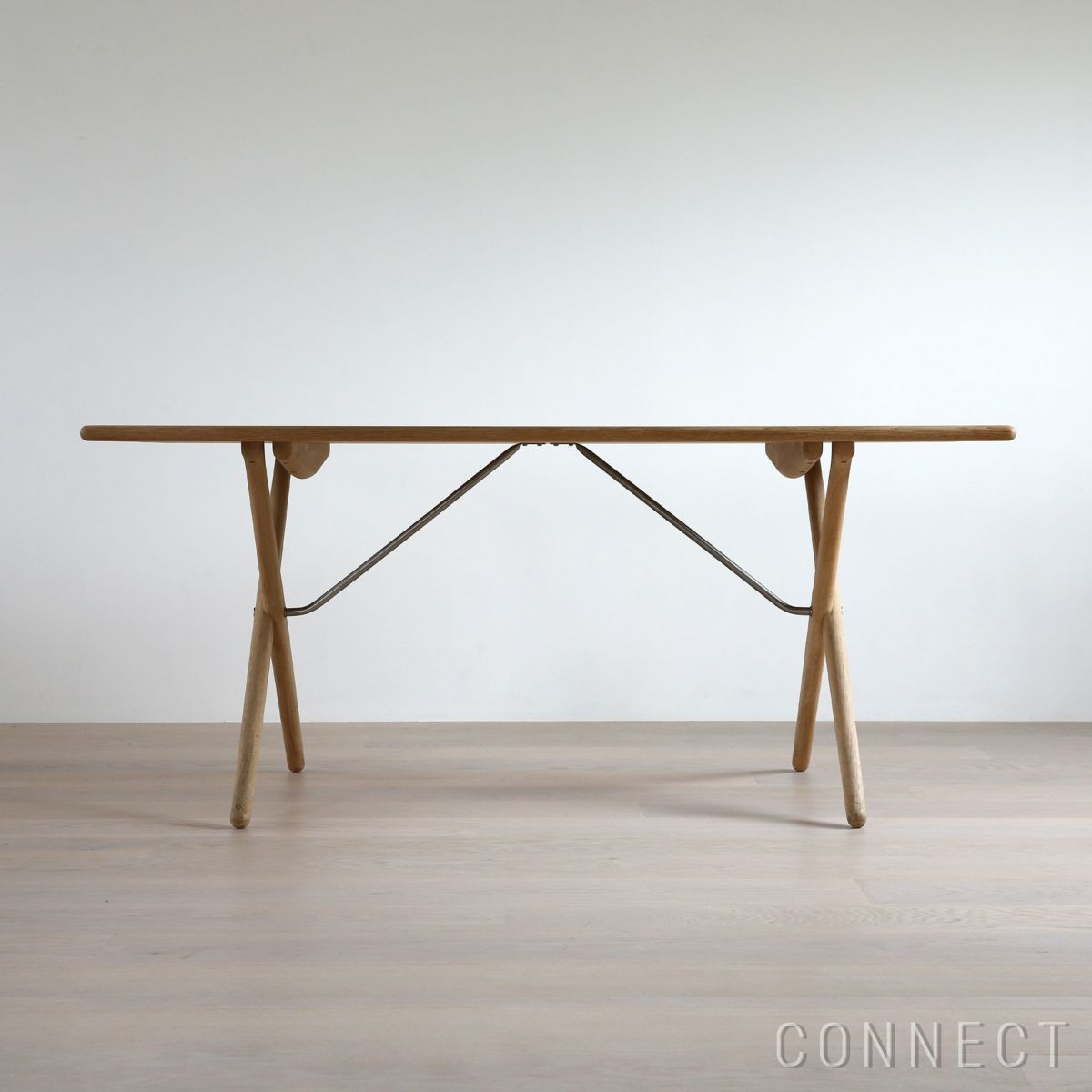 PP Mobler（PPモブラー） / PP85/160 Cross Legged Table（クロスレッグドテーブル） / オーク材・ソープ仕上げ