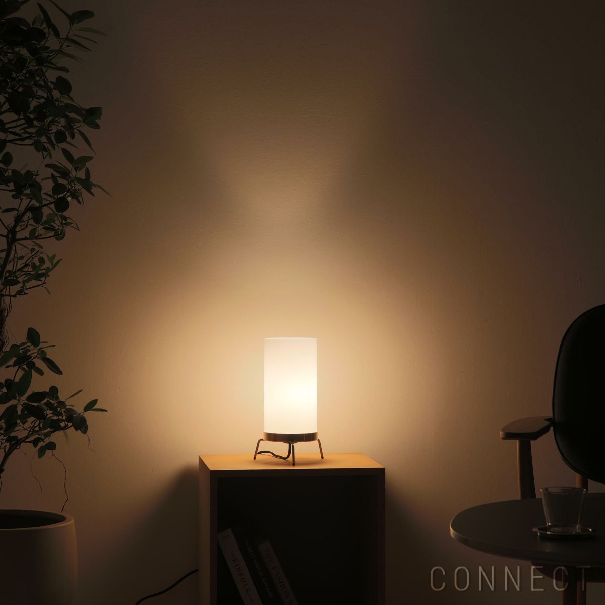 Fritz Hansen(フリッツ ハンセン)　PM-02 / テーブルランプ / オパールガラス / 真鍮