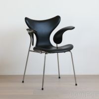 FRITZ HANSEN（フリッツ・ハンセン） / LILY（リリー） / アームチェア / ソフトレザー / ブラック