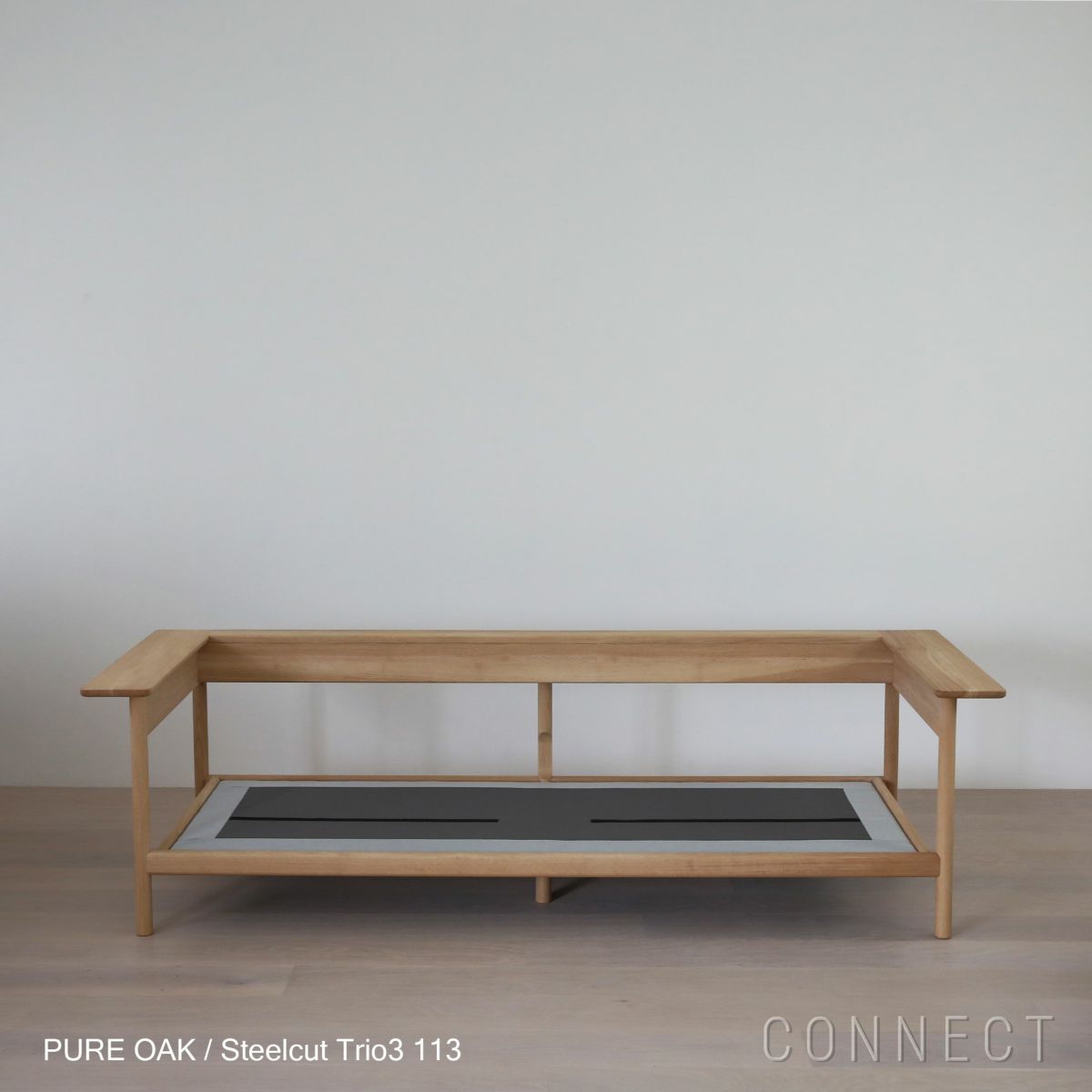 KARIMOKU CASE STUDY（カリモクケーススタディ） / KINUTA N-S01 / ノームソファ 220 / Steelcut Trio3 113