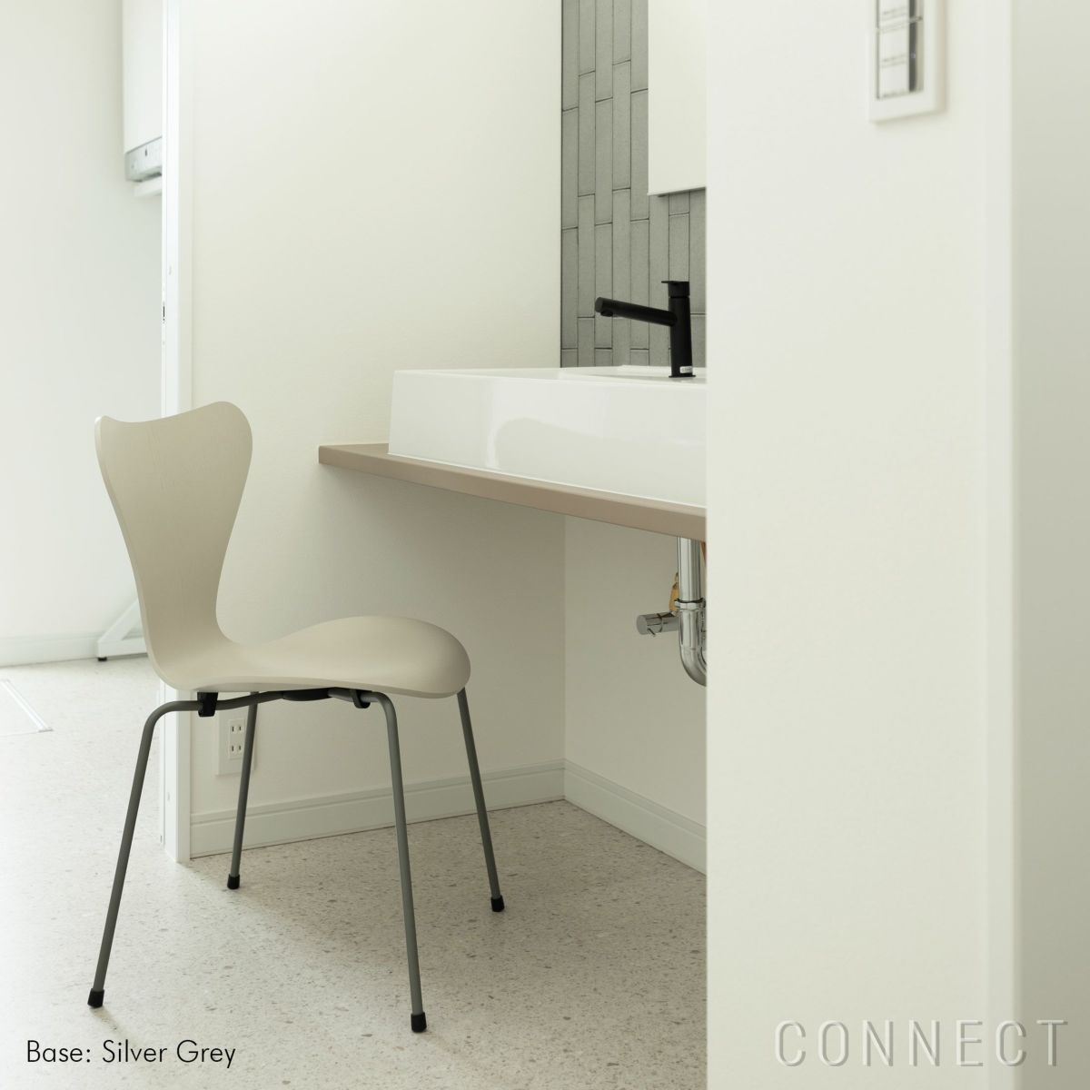 FRITZ HANSEN(フリッツ・ハンセン)/ SERIES 7（セブンチェア） / カラードアッシュ / ライトベージュ