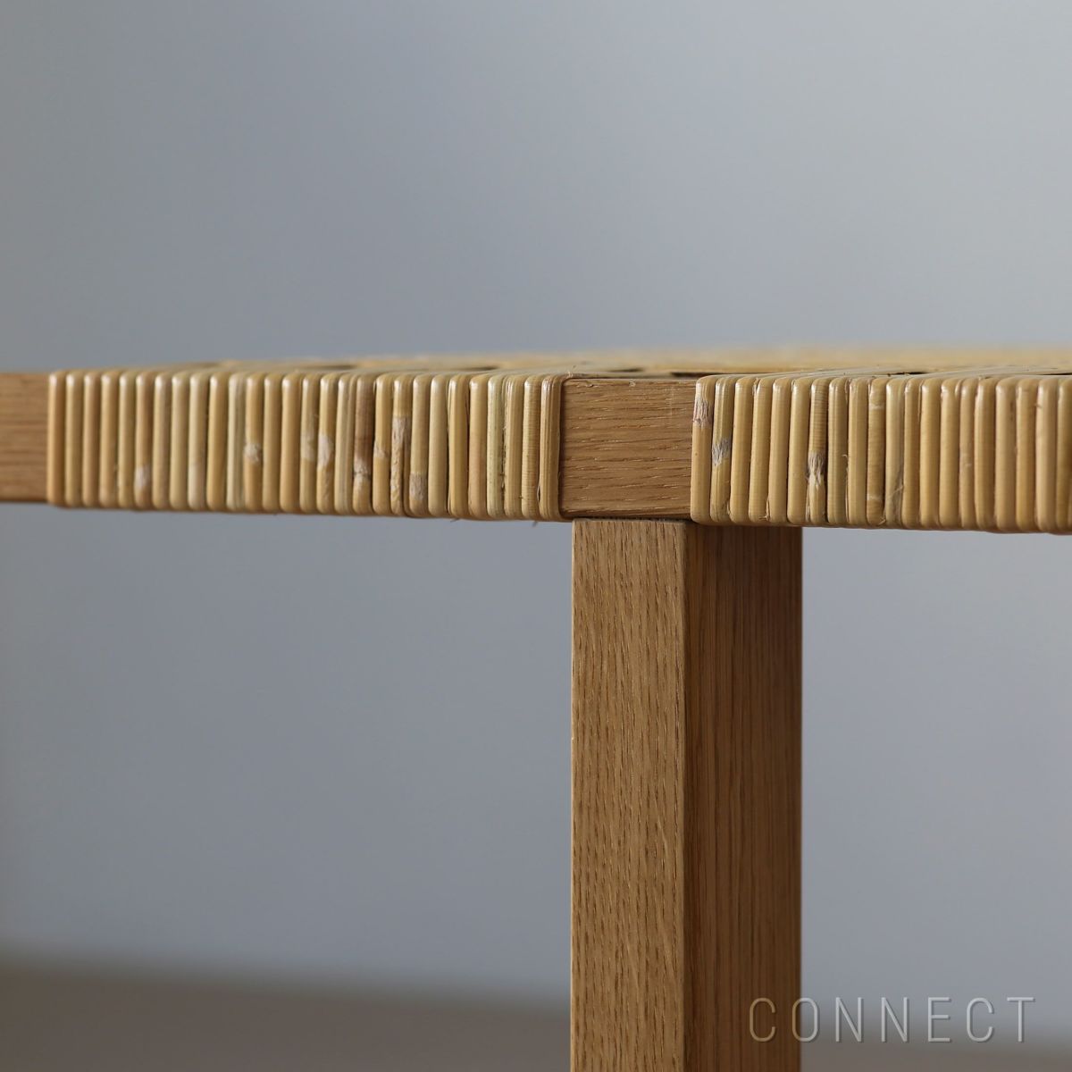 CARL HANSEN & SON（カール・ハンセン＆サン）/BM0488 コーヒーテーブル/オーク材・オイル仕上げ・籐張り（ラタン）/サイドテーブル