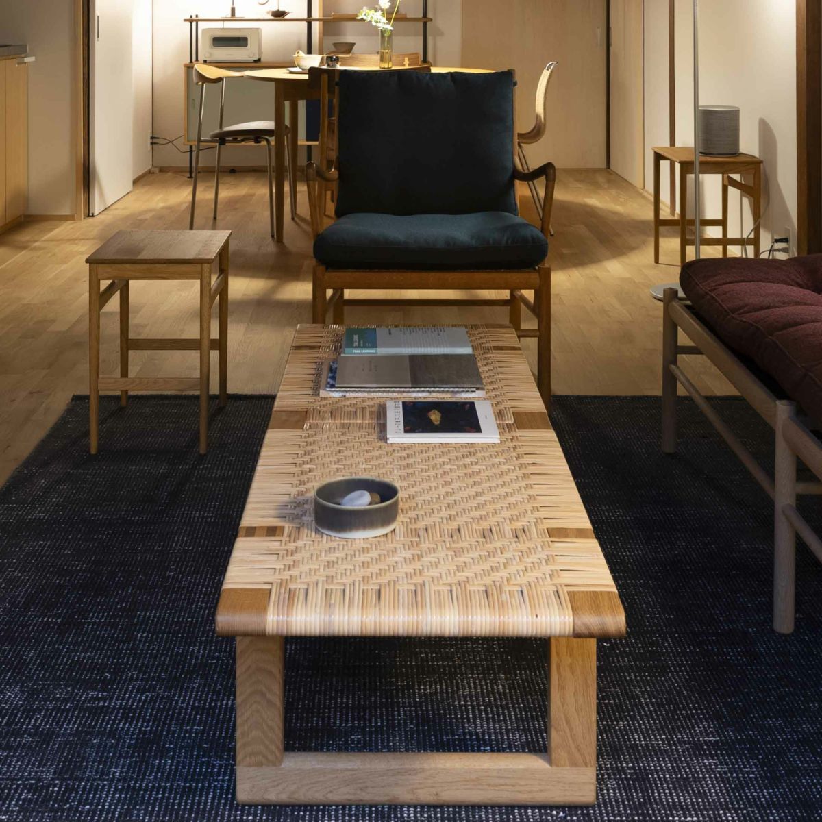 CARL HANSEN & SON（カール・ハンセン＆サン）/BM0488 コーヒーテーブル/オーク材・オイル仕上げ・籐張り（ラタン）/サイドテーブル