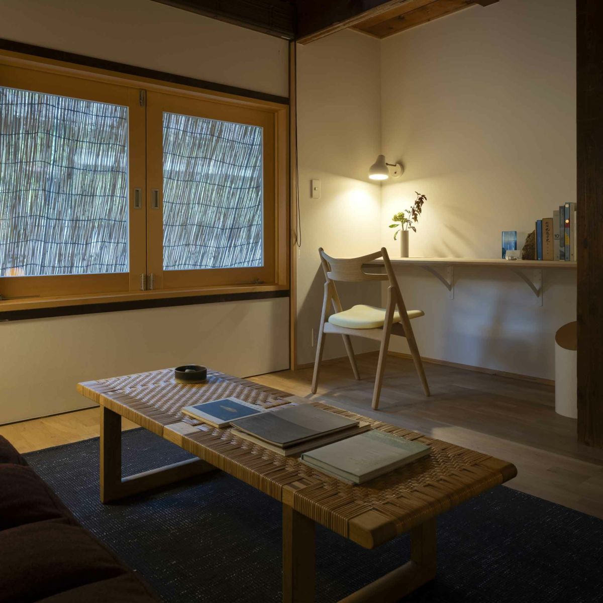 CARL HANSEN & SON（カール・ハンセン＆サン）/BM0488 コーヒーテーブル/オーク材・オイル仕上げ・籐張り（ラタン）/サイドテーブル