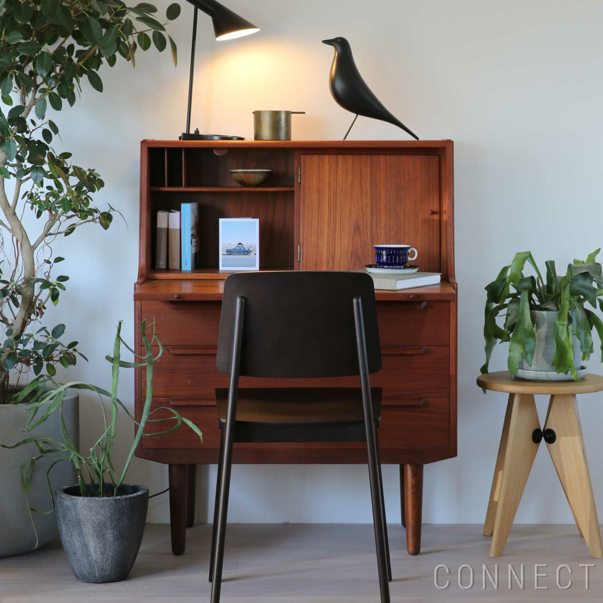 vitra（ヴィトラ） / Chaise Tout Bois（シェーズ トゥ ボワ） / ナチュラルオーク・ダークオーク / チェア