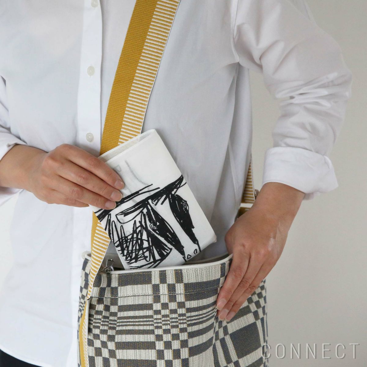 山口一郎描きおろし / 丑（うし）ハンカチ