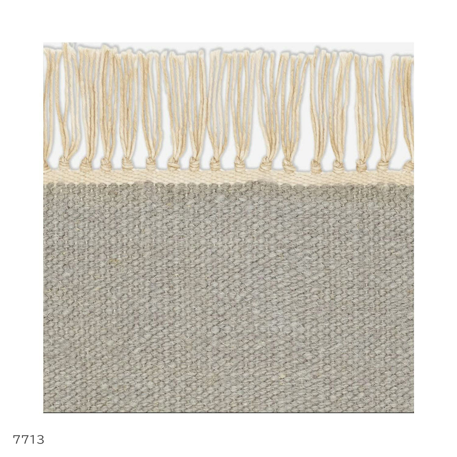 Kvadrat / Kinnasand（クヴァドラ / キナサン）/Vintage Naturally Coloured Fringes（ヴィンテージ ナチュラリー カラード フリンジ）/7154000（180cm×240cm）/ラグ