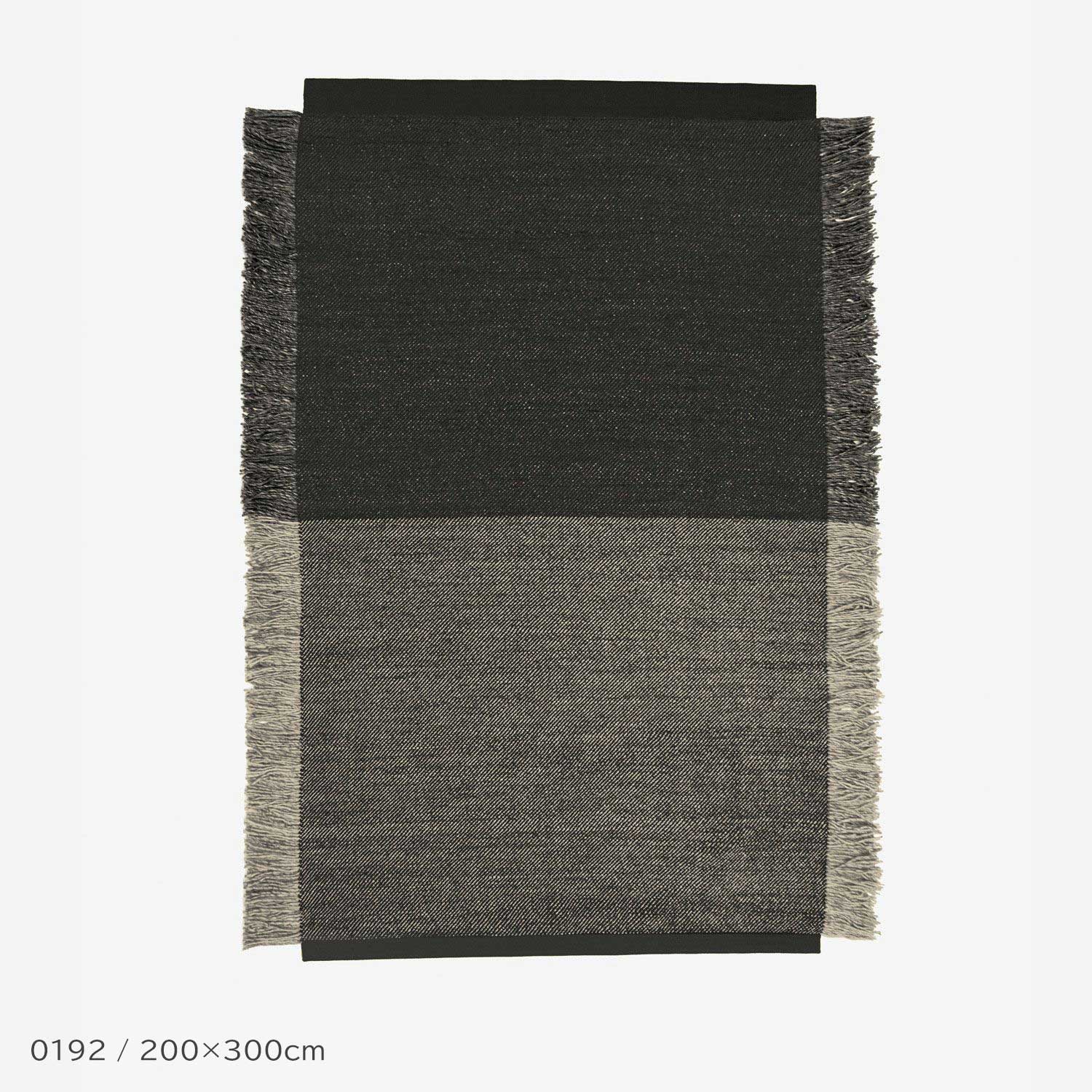 Kvadrat（クヴァドラ） / Fringe（フリンジ） / 20033（200cm×300cm） / ラグ