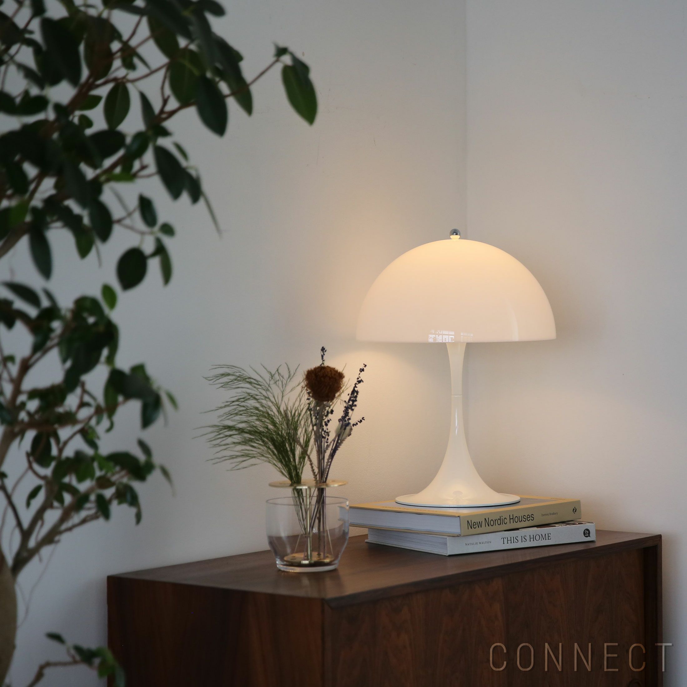 Louis Poulsen（ルイスポールセン） / Panthella 320 Table（パンテラ 