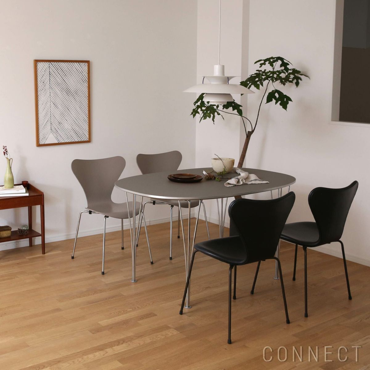 FRITZ HANSEN（フリッツ・ハンセン）/ SERIES 7（セブンチェア） / Essential Leather（エッセンシャルレザー） / ブラック