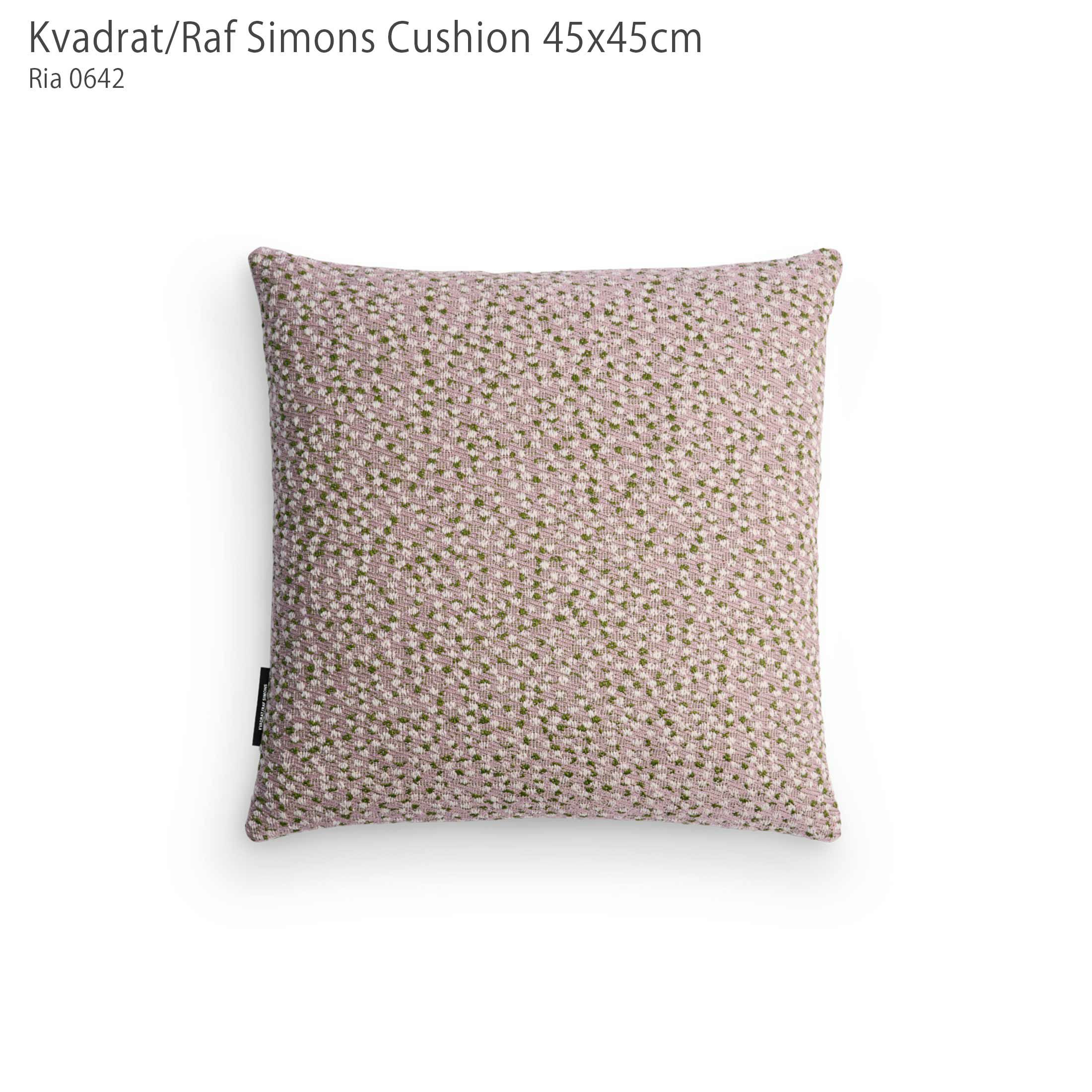 Kvadrat / Raf Simons（クヴァドラ / ラフ・シモンズ） / クッション45×45cm / Ria（リア） / アクセサリー