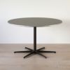 FRITZ HANSEN（フリッツ・ハンセン） / TABLE SERIES（テーブルシリーズ）A825 / 円テーブル / グレー / ブラウンブロンズ脚 / &#216;120cm