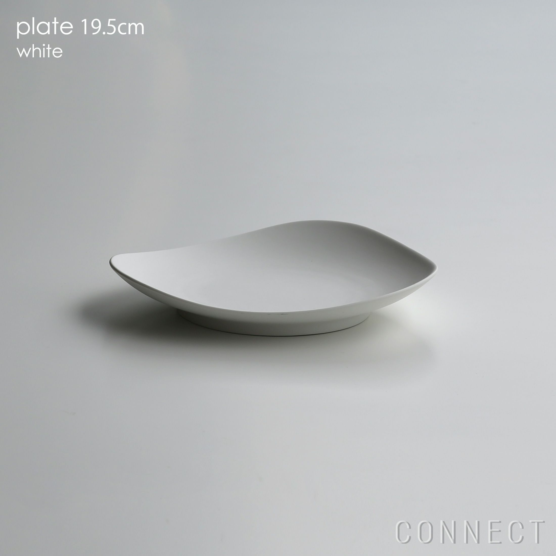 yumiko iihoshi porcelain （イイホシユミコ） / SHIONARI（シオナリ） / plate（プレート） 19.5cm / ホワイト