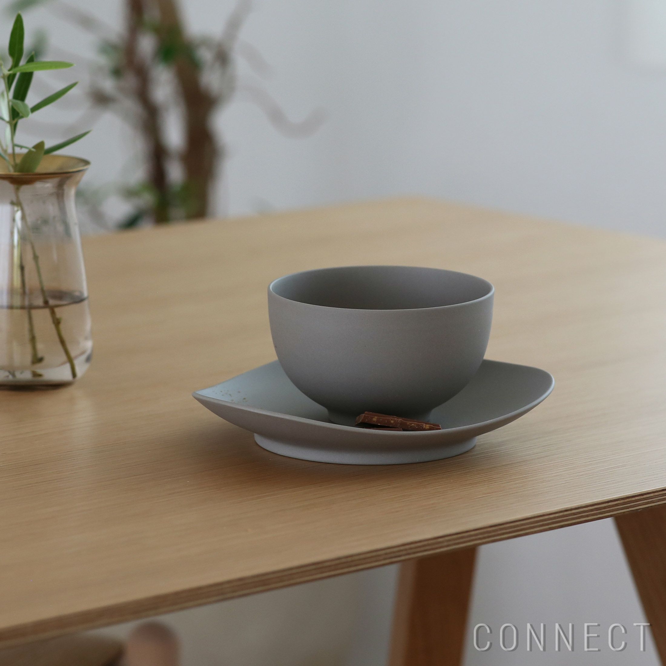 yumiko iihoshi porcelain （イイホシユミコ） / SHIONARI（シオナリ） / plate（プレート） 19.5cm / グレー