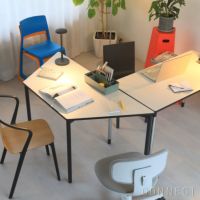 Vitra（ヴィトラ） / Map Table（マップテーブル）台形 W1500