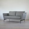 Vitra（ヴィトラ） / Suita Sofa 2-Seater back cushion Classic（ スイタ ソファ 2シーター, バック クッション クラシック ）トレー付き / F120 Credo  /ベーシックダーク脚・パウダーコート仕上げ