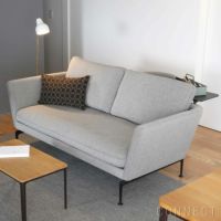 Vitra（ヴィトラ） / Suita Sofa 2-Seater back cushion Classic（ スイタ ソファ 2シーター, バック クッション クラシック ）トレー付き / F120 Credo  /ベーシックダーク脚・パウダーコート仕上げ