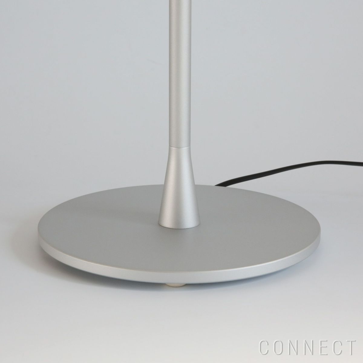 FLOS（フロス） / GLO-BALL T1（グロボールT1） / 全2色 / テーブルランプ