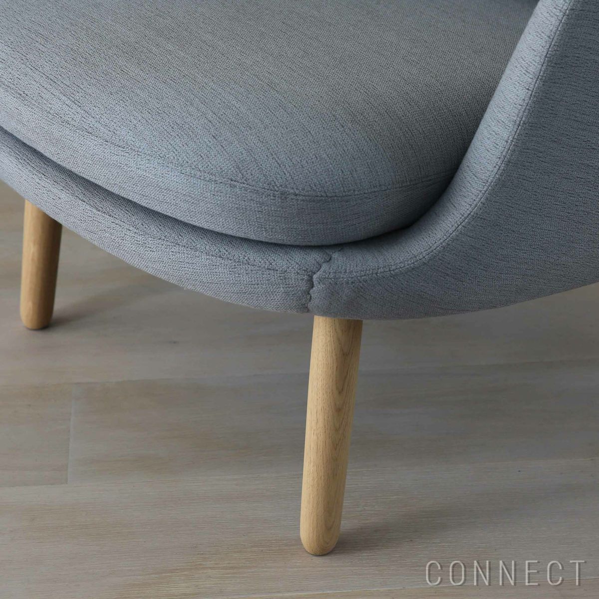 FRITZ HANSEN（フリッツ・ハンセン） / FRI（フリチェア） / ラウンジチェア / ウッドベース / Christianshavn 1171（クリスチャンハウン）ライトグレー