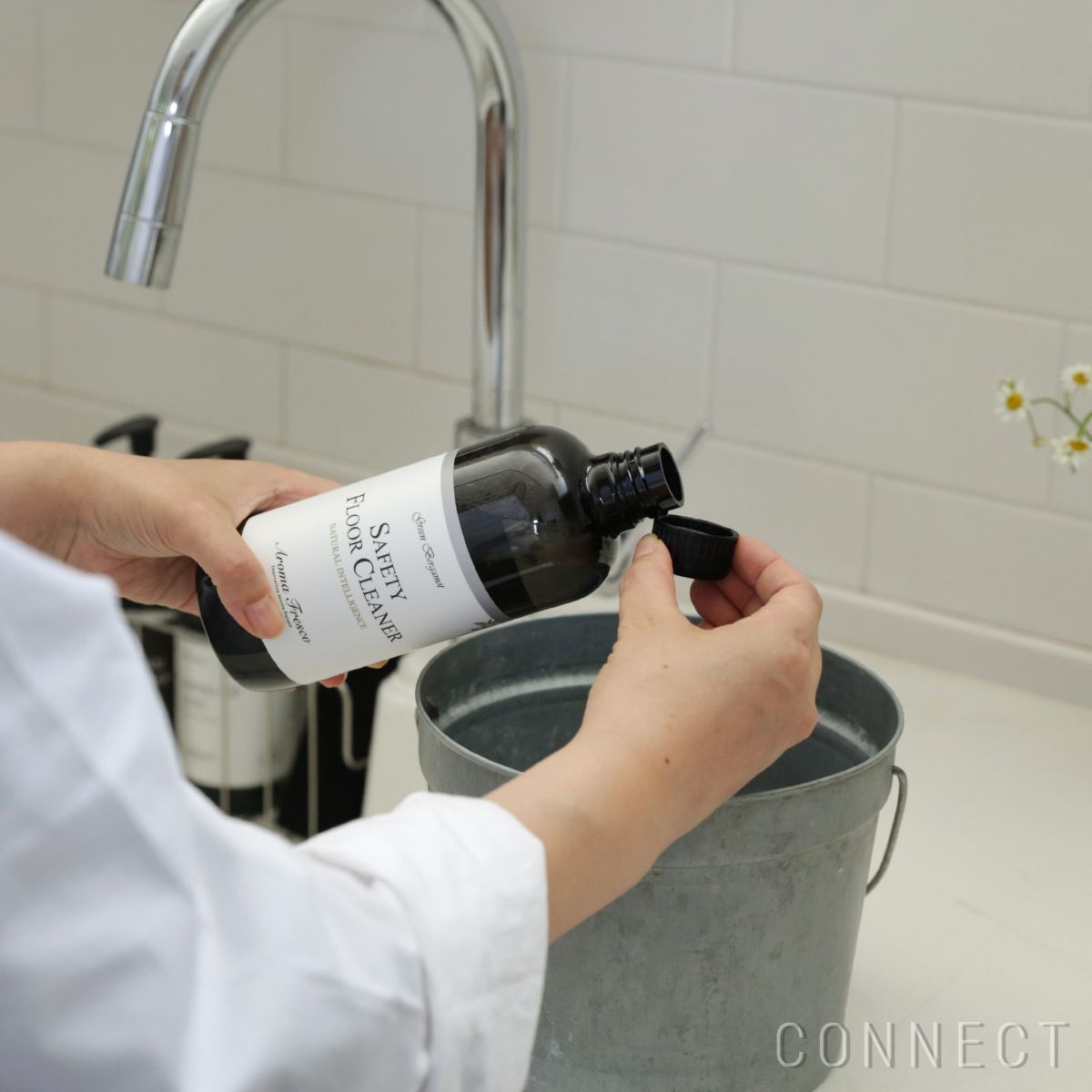 Aroma Fresco（アロマフレスコ） / セーフティフロアークリーナー（フロアー用洗剤）480ml / グリーン・ベルガモット