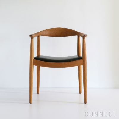 PP Mobler（PPモブラー） / PP503 The Chair（ザ チェア） / オーク材・クリアバイオオイル仕上げ / スタンダードレザー（Black）