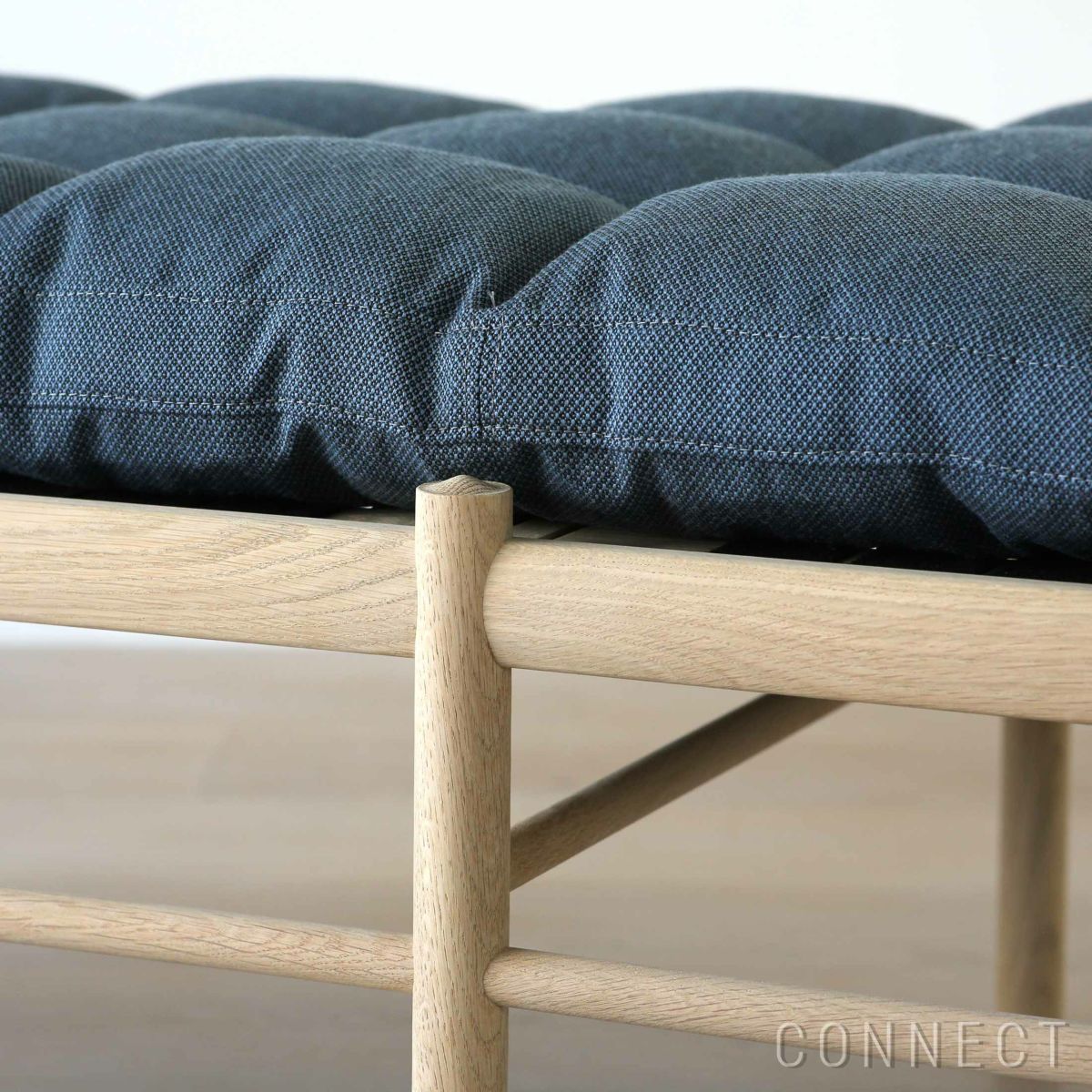 CARL HANSEN & SON（カール・ハンセン＆サン） / OW150 DAYBED（デイベッド） / オーク材・ソープ仕上げ / Fiord（フィヨルド）