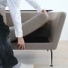 Vitra（ヴィトラ） / Suita Sofa 2-Seater back cushion Classic（ スイタ ソファ 2シーター バック クッション クラシック）トレー付き / Dumet 17 sand melange / ベーシックダーク脚・パウダーコート仕上げ