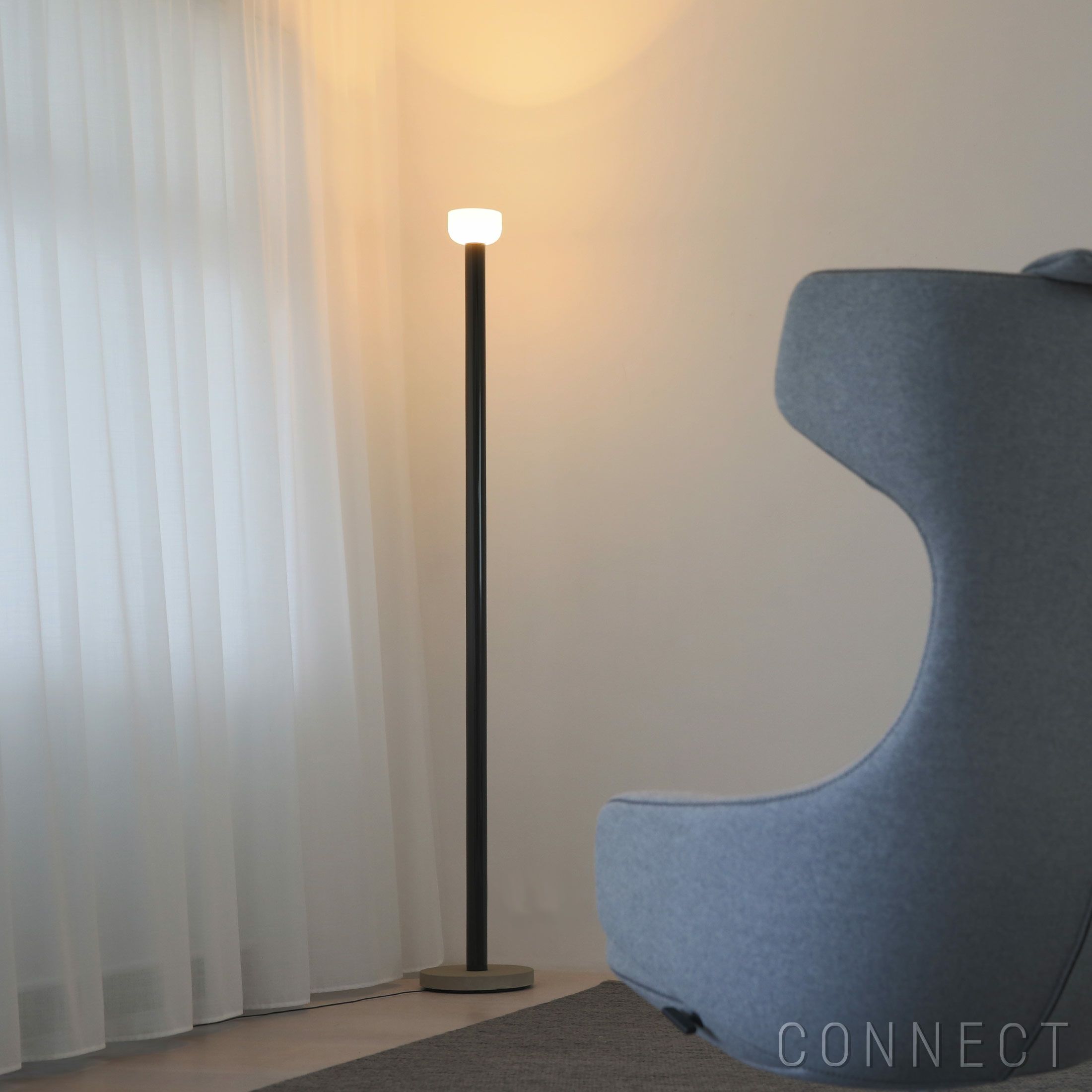 FLOS ランプ　フロア　ほぼ新品　【引き取り限定】 FLOS（フロス）Bellhop Floor グリーン H1780mm - YAMAGIWA OnlineStore