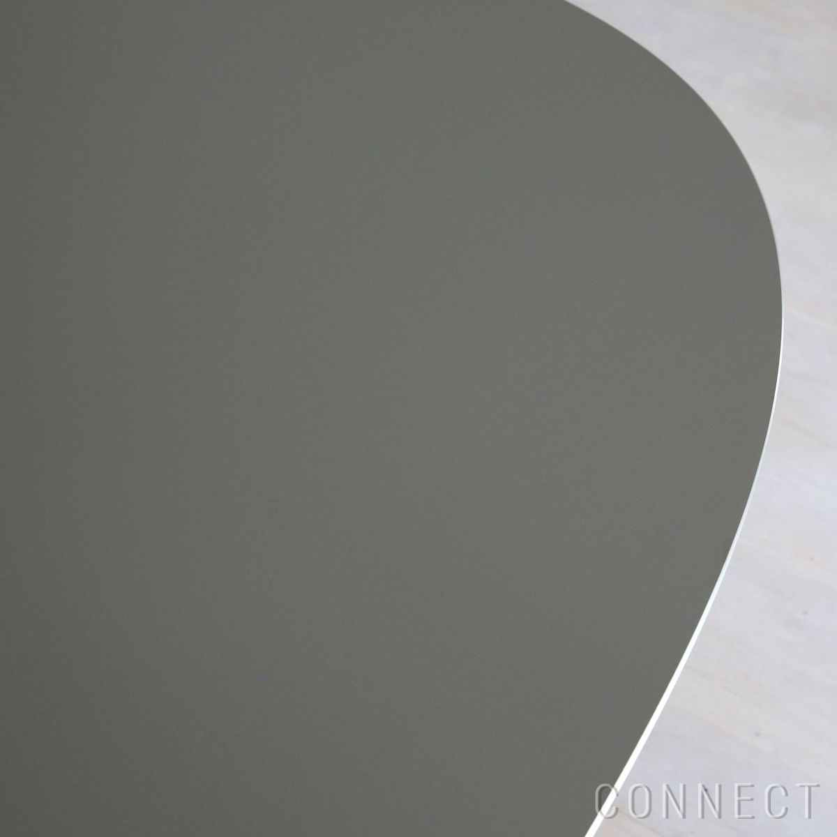 FRITZ HANSEN（フリッツ・ハンセン） / DININGTABLE（ダイニングテーブル）B612 / スーパー楕円テーブル / グレー / ブラウンブロンズ脚