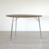 FRITZ HANSEN（フリッツ・ハンセン） / EGG TABLE（エッグテーブル） / ウォルナット / クローム脚