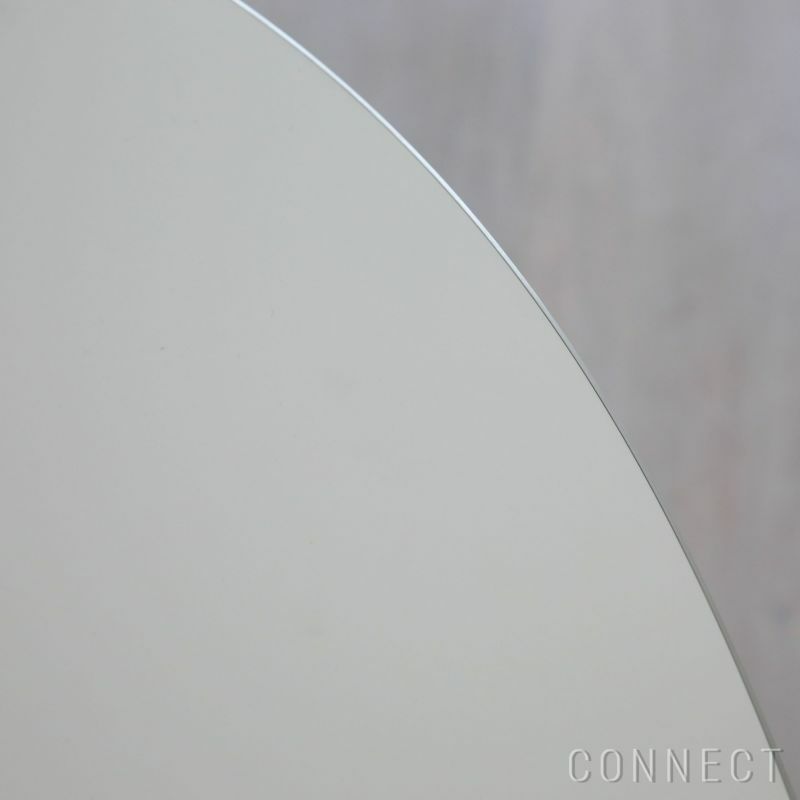 FRITZ HANSEN（フリッツ・ハンセン） / TABLE SERIES（テーブルシリーズ）A603 / スーパー円テーブル / ホワイト / クローム脚
